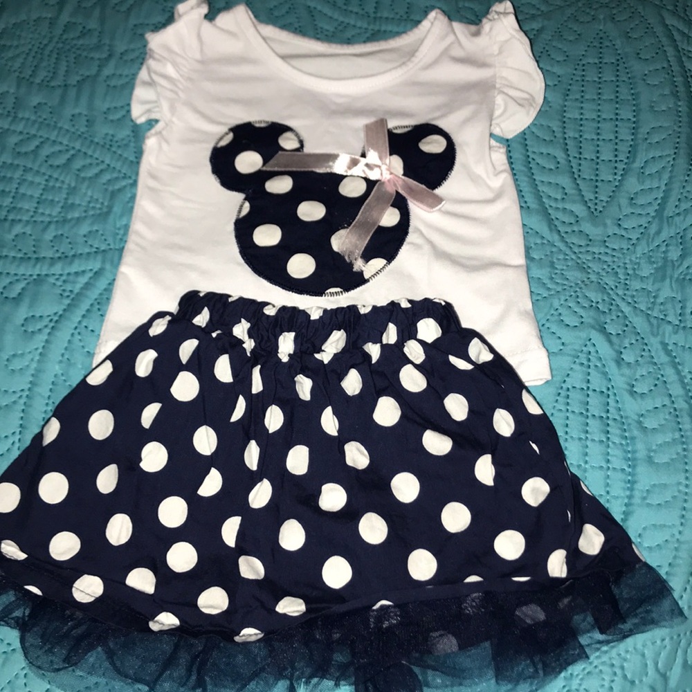2Pc nice Minnie Mouse outfit